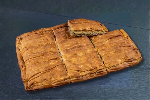 9ΑΡΑ ΝΗΣΤΙΣΙΜΗ ΠΡΑΣΟΠΙΤΑ