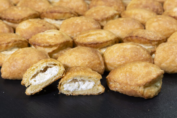 ΜΙΝΙ ΚΟΥΡΟΥ ΤΥΡΟΠΙΤΑΚΙ