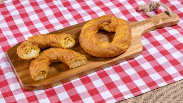 ΚΟΥΛΟΥΡΙ-ΜΗΛΟ-ΚΡΕΜΑ-ΚΑΝΕΛΑ-2