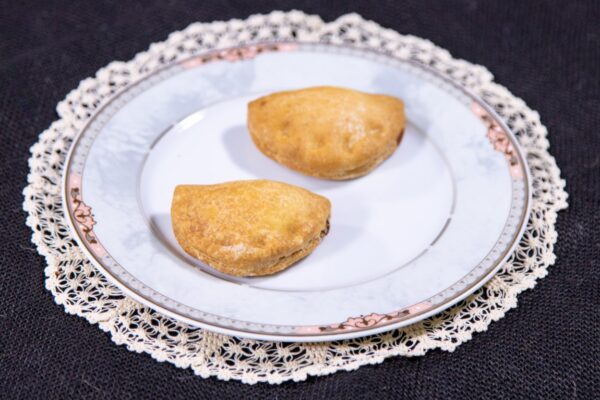 MINI BISCUIT KOUROU with SPINACH & FETA CHEESE