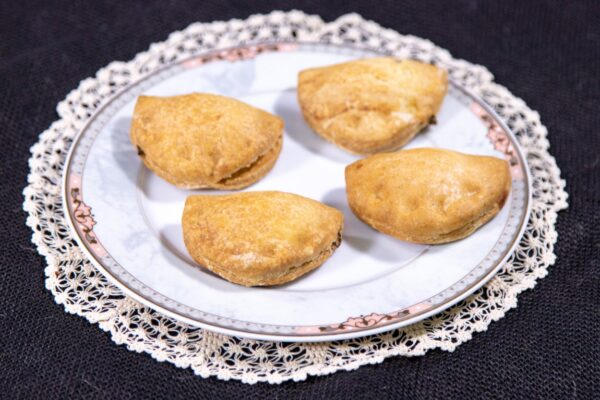MINI BISCUIT KOUROU with SPINACH & FETA CHEESE