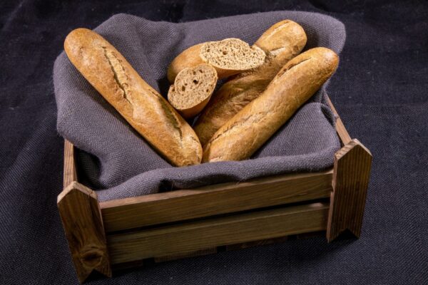 WHOLE-WHEAT FRENCH BAGUETTE 25 ± 2 cm