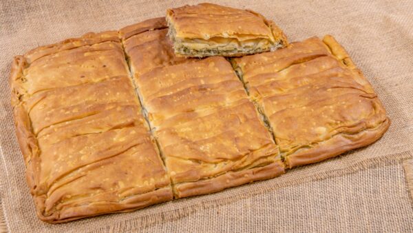 ΝΗΣΤΙΣΙΜΗ-ΠΡΑΣΟΠΙΤΑ-ΧΩΡΙΑΤΙΚΟ-ΦΥΛΛΟ-2 VILLAGE LEAK PIE (VEGAN-VEGETARIAN)