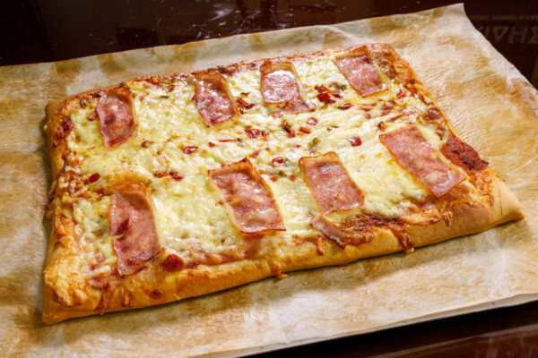 ΟΙΚΟΓΕΝΕΙΑΚΗ ΠΙΤΣΑ