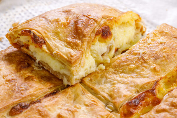 ΠΙΝΑΚΩΤΗ ΚΑΣΕΡΙ