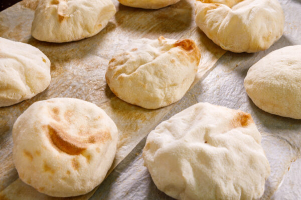 Ψωμάκι στρογγυλό με ζύμη Pinsa