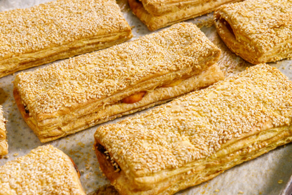 ΦΛΟΓΕΡΑ ΜΠΕΪΚΟΝ ΠΑΡΜΕΖΑΝΑ