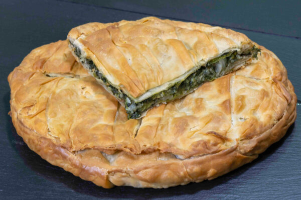 4ΑΡΑ ΣΤΡΟΓΓΥΛΗ ΝΗΣΤΙΣΙΜΗ ΣΠΑΝΑΚΟΠΙΤΑ