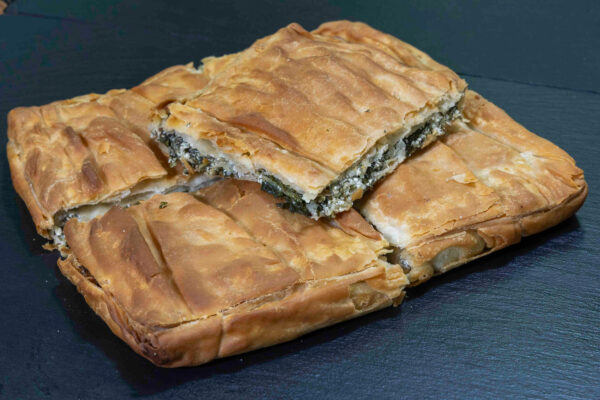 4ΑΡΑ ΤΕΤΡΑΓΩΝΗ ΣΠΑΝΑΚΟΤΥΡΟΠΙΤΑ ΤΑΨΙΟΥ