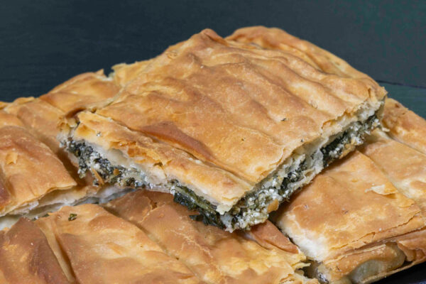 4ΑΡΑ ΤΕΤΡΑΓΩΝΗ ΣΠΑΝΑΚΟΤΥΡΟΠΙΤΑ ΤΑΨΙΟΥ